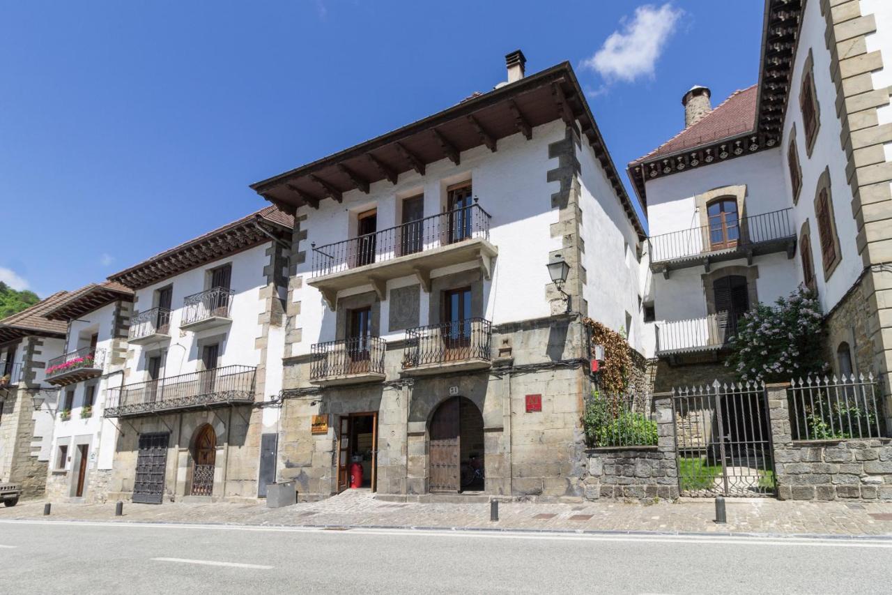 Apartamento Azkoiti Etxea Ochagavía Exterior photo